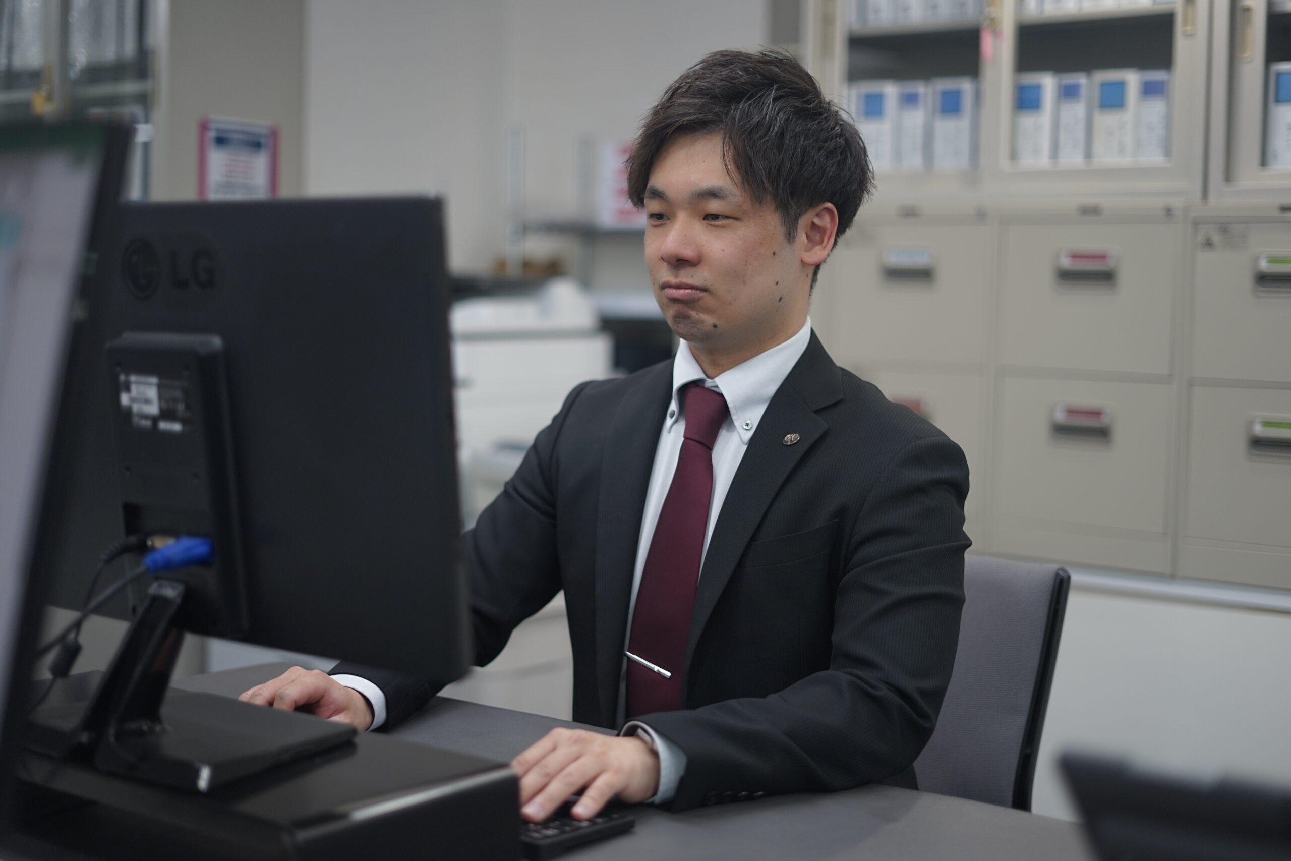 【正社員】社員研修制度充実！社会人としても成長できる社内体制(サウナイーグル/グルスパ)：【月給】225,000円～330,000円