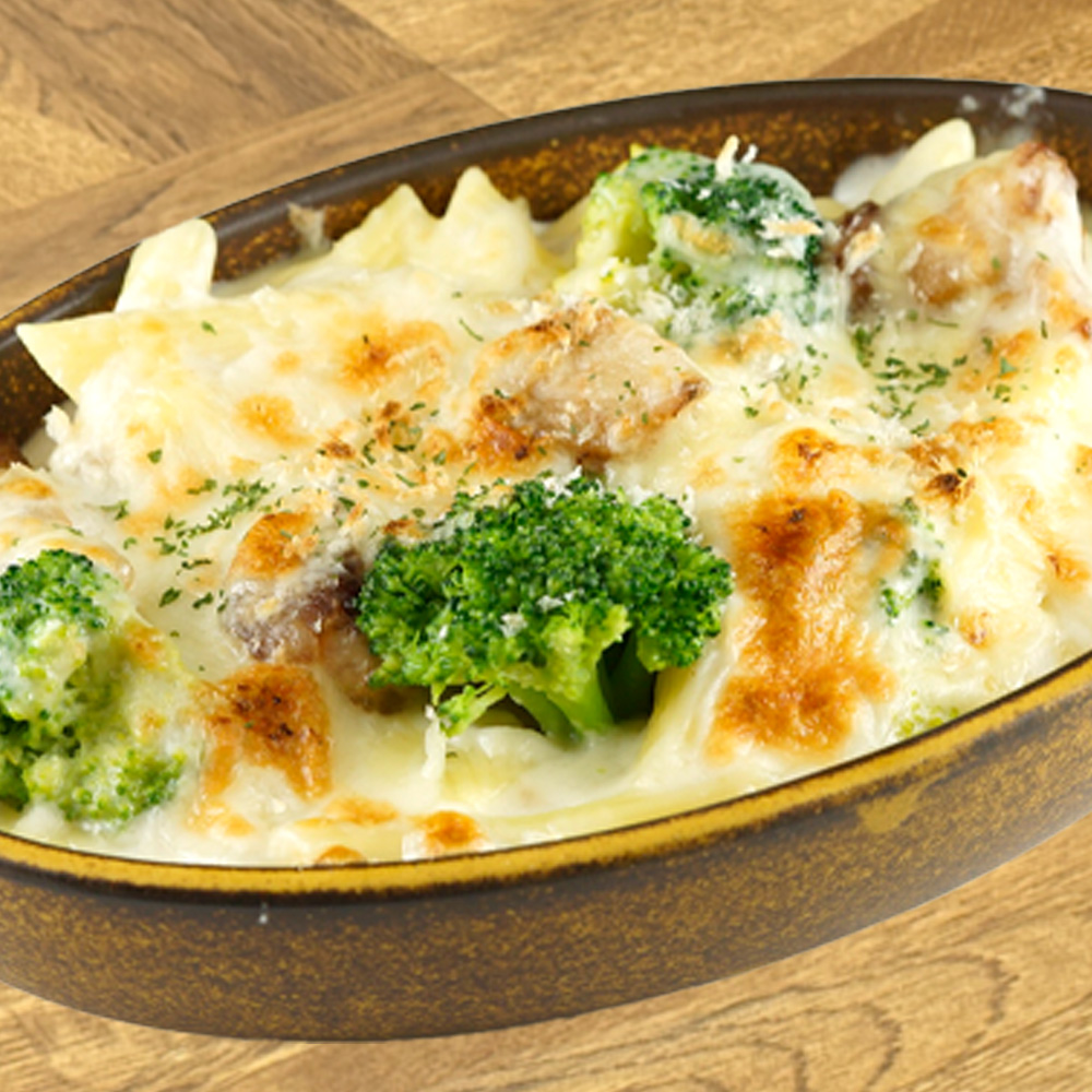 チキンとほうれん草のマカロニグラタン