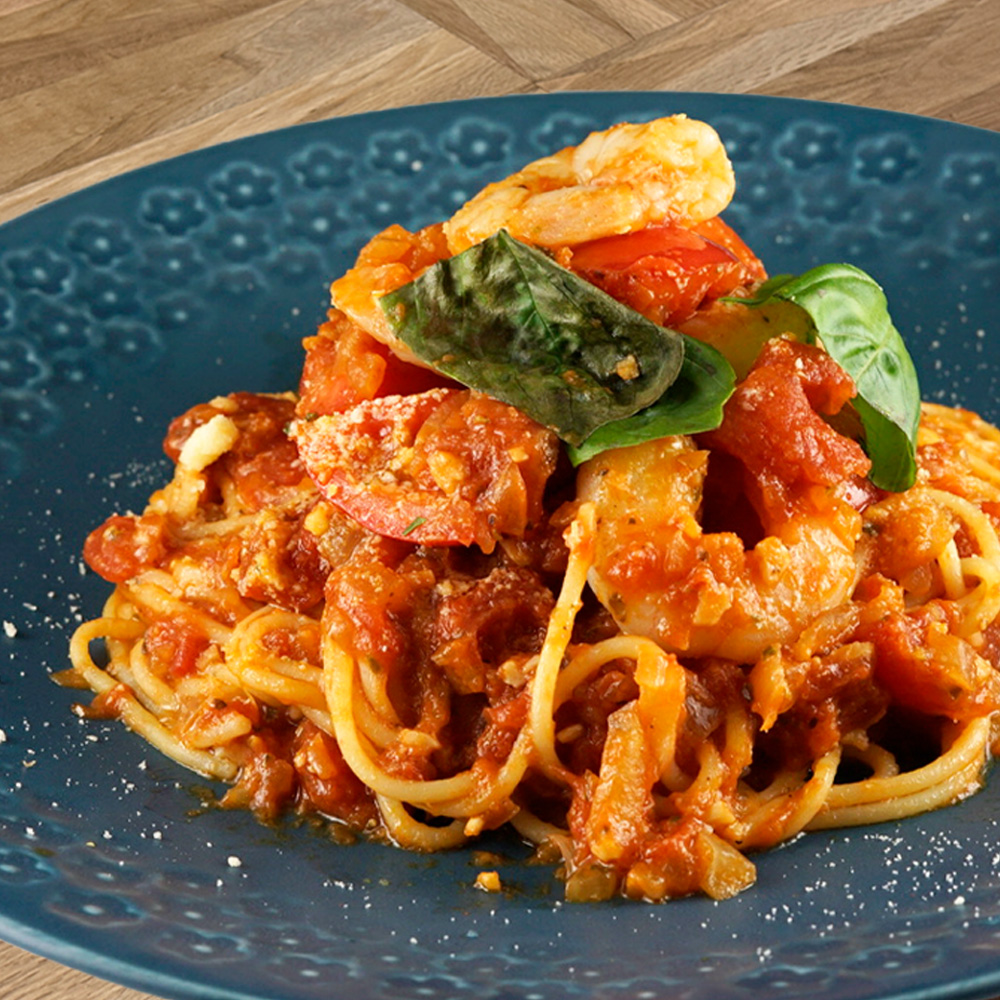 海老とバジルのトマトパスタ